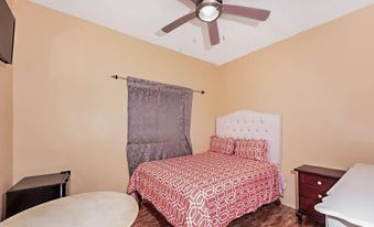 Scarlett Guesthouse Hotel Resorts
