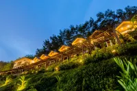 Khao Sok River Home Resort Hotels in Phanom