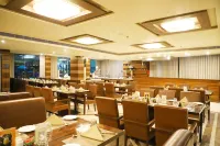 Boulevard9, Nadiad - Ihcl SeleQtions - 早餐