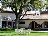 Hotel Sand's San Luis Potosí Отели рядом с достопримечательностью «Арена «Эль-Домо»»