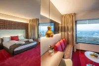 Airport Hotel Basel - Convenient & Friendly