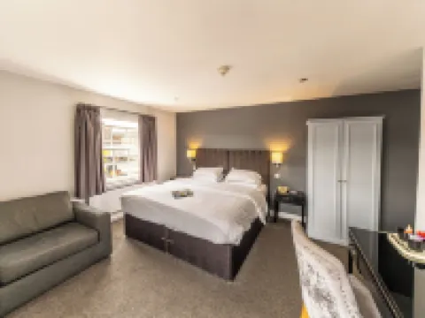 The Lion Hotel Hotels in Belper