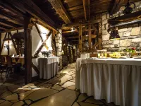 Bayerischer Hof Hotels in Marktbreit