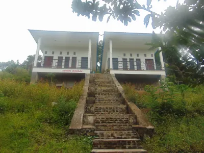 Sima Homestay Hotel dekat Detulate, Desa Detuara, Kecamatan Lepembusu Kelisoke, Kabupaten Ende, Nusa Tenggara Timur