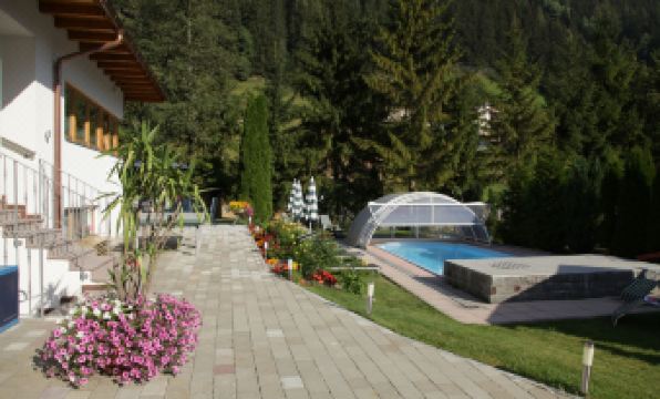 Hotel Enzian Paznaun