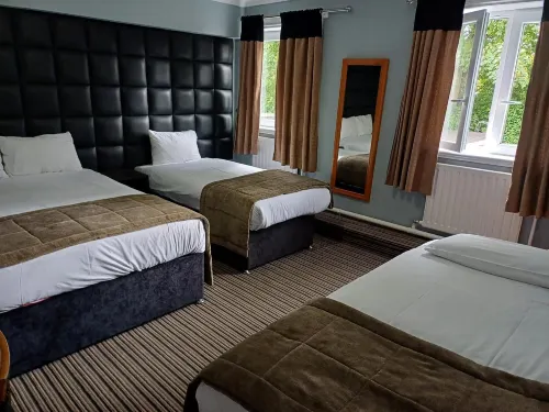 Kings Park Hotel Hotels in Clarkston