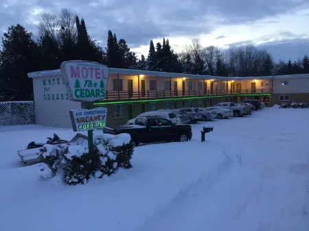 Cedars Motel