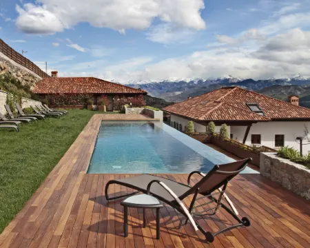 Puebloastur Eco Resort Hotel & Spa Hotels in Parres