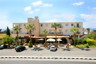 Petsas Apartments Hoteles en Peyia