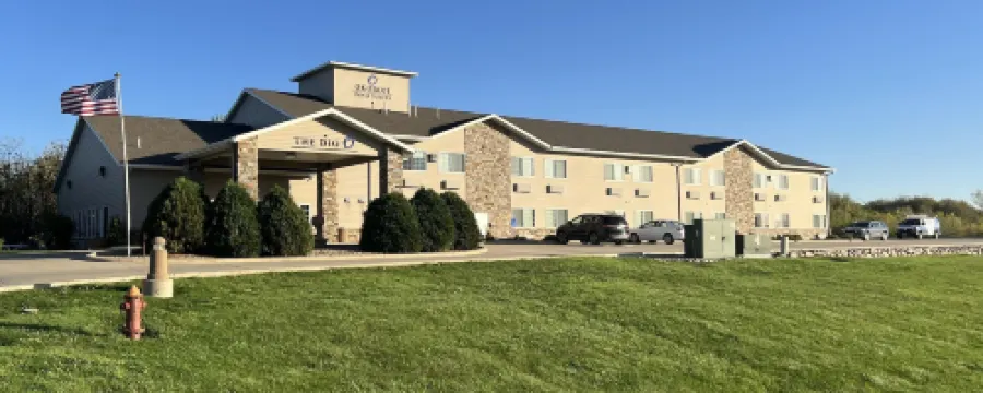 Okoboji Inn & Suites Hotels in Dickinson County