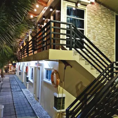 Eduardo's Resort Hotels near Mindoro State University, Calapan City Campus
