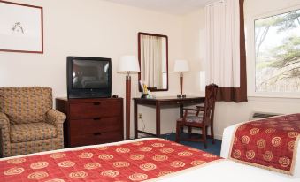 Red Carpet Inn and Suites Plymouth