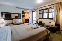 12 Months Resort & Spa Hotels in Mouresi