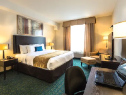 Comfort Hotel Bayer's Lake โรงแรมในแฮลิแฟกซ์