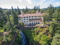 Columbia Gorge Hotel & Spa Hotels in Hood River