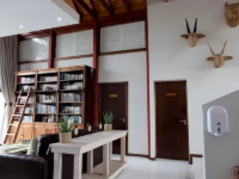 Shaloha Guesthouse on Supertubes Hotels in Jeffreys Bay