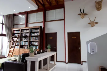 Shaloha Guesthouse on Supertubes