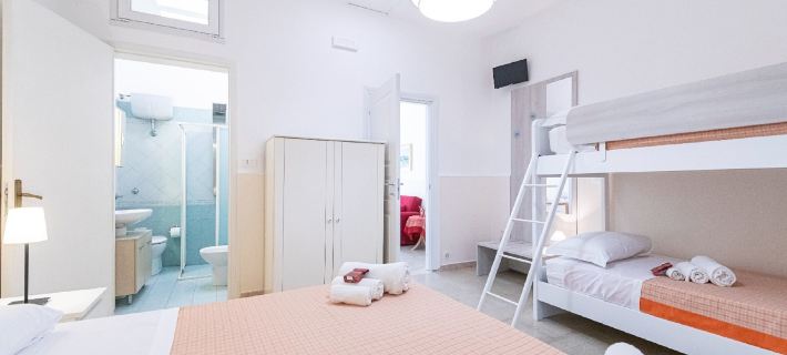 Punta Prosciutto Bed Hotels in Torre Lapillo