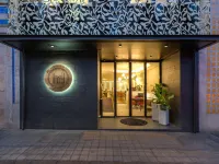 The Convo Porto Hotel & Apartment Отели рядом с достопримечательностью «Параньос»