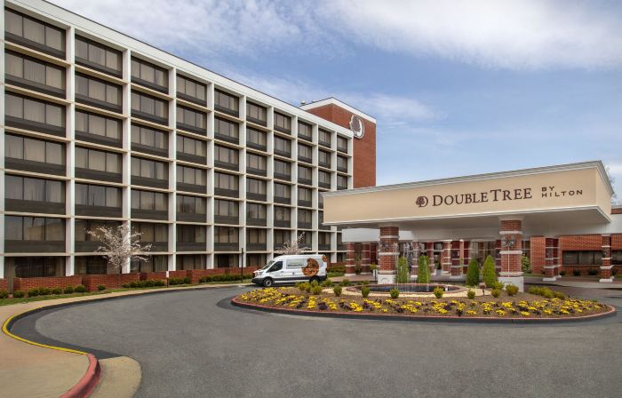 DoubleTree by Hilton Charlottesville