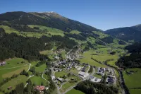 Apartment in Wald im Pinzgau with Swimming Pool and Views