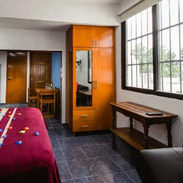 Suite Studio Serviced Apartments