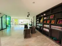 Luxsna Residence - gimnasio