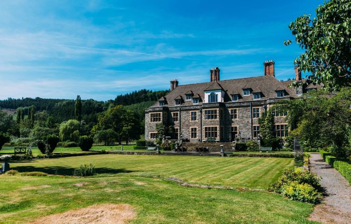 Llangoed Hall