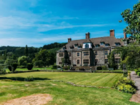 スランゴイド ホール ブレコンのホテル