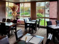 The Originals City, Hôtel le Forum, Strasbourg Nord Hotels in Schiltigheim