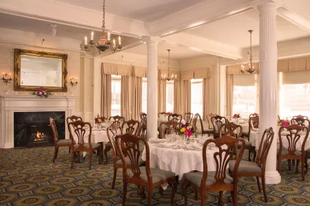 Middlebury Inn Отели в г. Риптон