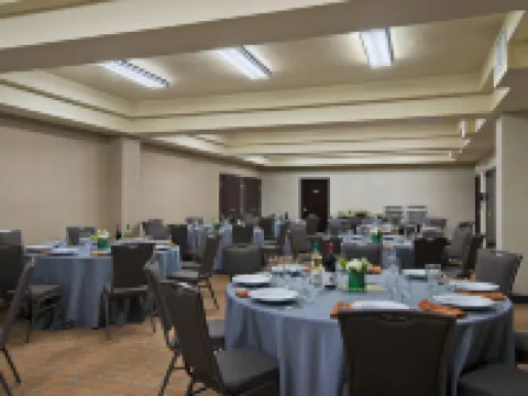 Oxford Suites Spokane Downtown Hotels in Spokane