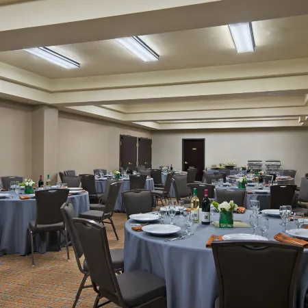 Oxford Suites Spokane Downtown