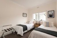 Sunrise at Penguin Hotels in Penguin