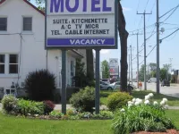 Rosecourt Motel Hotels in Perth County