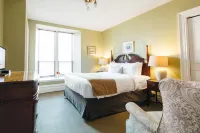 The Halliburton Hotels in Halifax