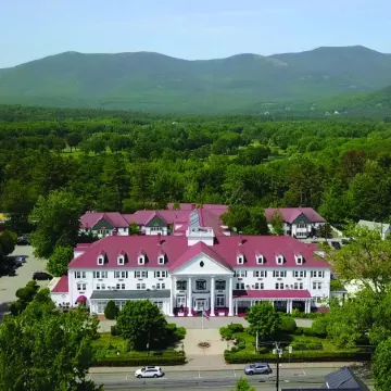 Eastern Slope Inn Resort