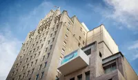 The Joule Dallas Hotels near Lofty Spaces