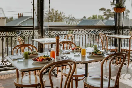 The Bronte Boutique Hotel Отели в г. Морпет