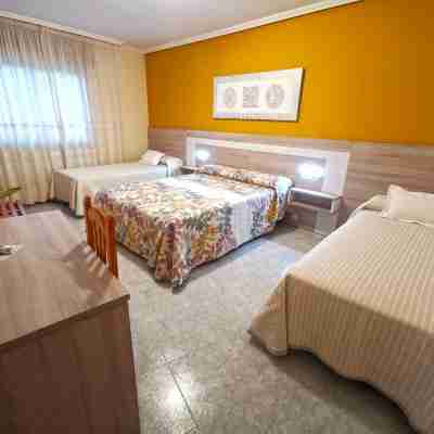 Hotel Liñares Rooms