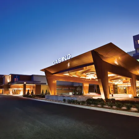 HoteLumière at the Arch Hotel & Casino - A Caesars Rewards Destination Отели рядом с достопримечательностью «Казино и курортный отель Lumière Place»