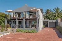 Whale Away Guest House Hotels in Voelklip