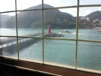 Lighthouse Hotel - วิวทะเล