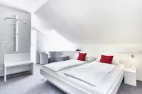 Waldhotel Sulzbachtal Hotels in Штайненбронн