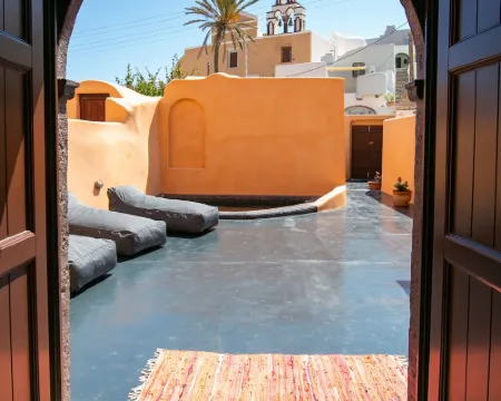 Azalea Houses Hotels in Finikia