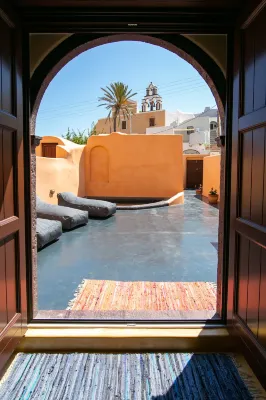 أزاليا هاوزيز فنادق في فينيكيا