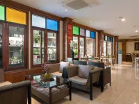 لي شيانغ هوتل Hotels near وات لوكمولي