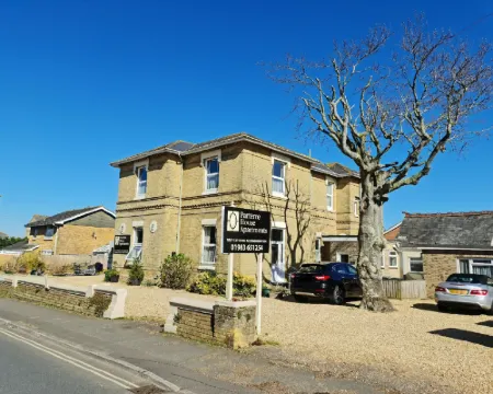 花壇假日公寓 桑當酒店