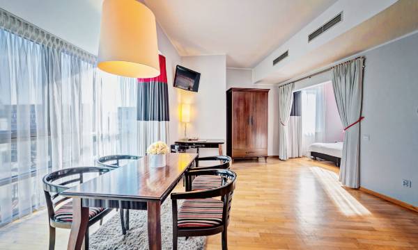 Don Prestige Residence