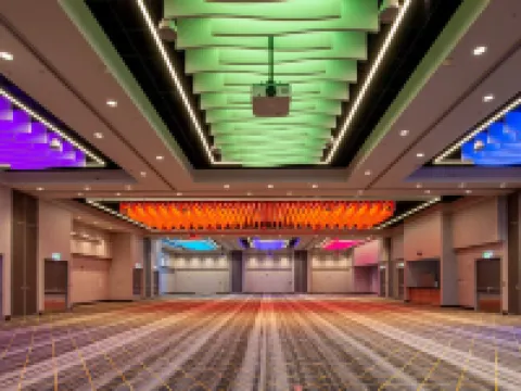 ฮอลิเดย์ อินน์ เอดมันตัน เซาท์ - เอวาริโอ อีเวนท์ส บาย IHG โรงแรมในเอ็ดมอนตัน